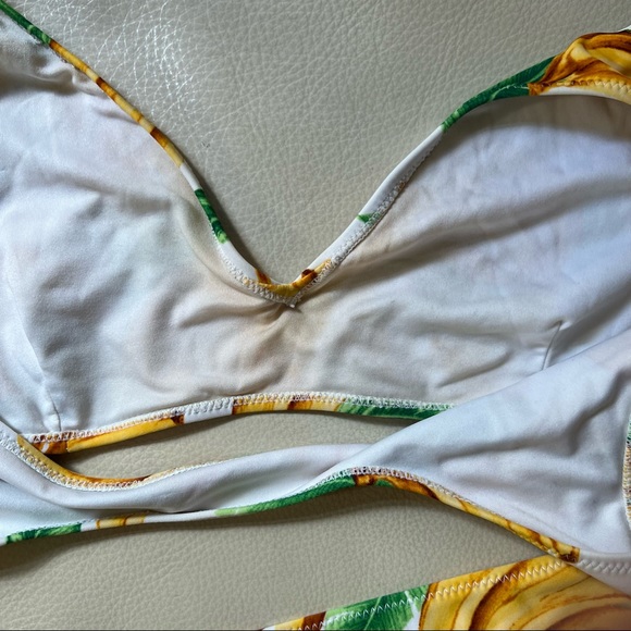 MOVING SALE! Forever 21 banana bikini - Picture 4 of 6